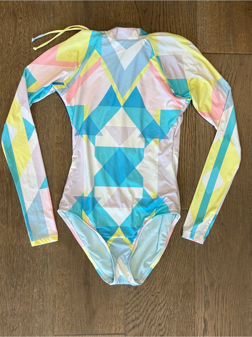 🌟Hobie Coastal Chic One Piece M Pastel Geo Long Sleeve Surf Suit🌊